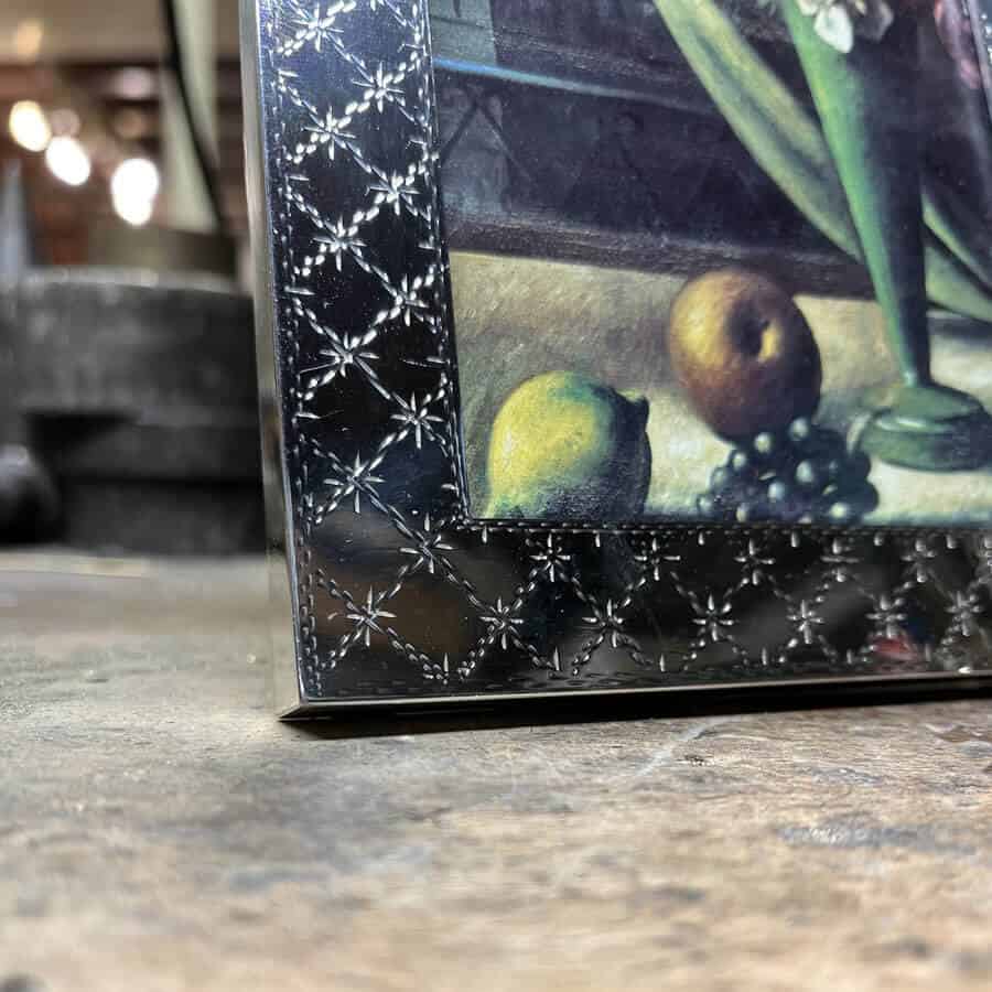 Engraved-photo-frame