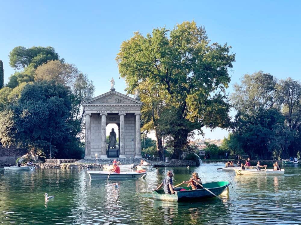 A treasure hunt to discover Rome's Trastevere and Villa Borghese areas